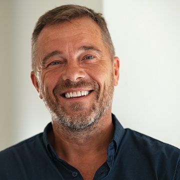 Is The Dental Implant Procedure More Painful Than The Extraction?